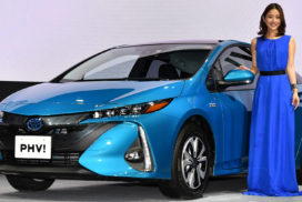 Toyota Revamps Prius PHV for First Time in Five Years