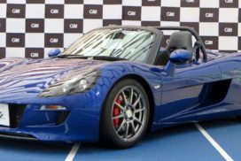 GLM, Teijin Make Strides to Commercialize Lightweight Resin Windshields